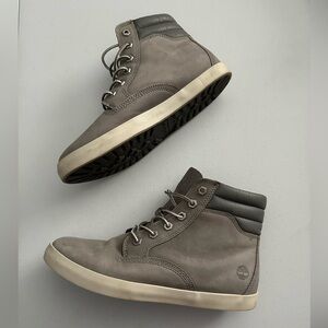 Timberland Grey Dausette Sneaker Boots Women’s Size 8 OrthoLite Sole A1H26